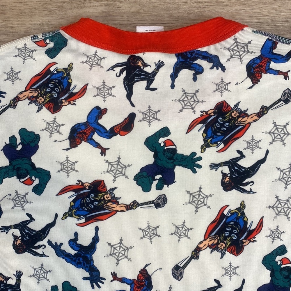 Hanna Andersson |‎ Marvel Avengers | Christmas Pajama Top - Picture 8 of 13